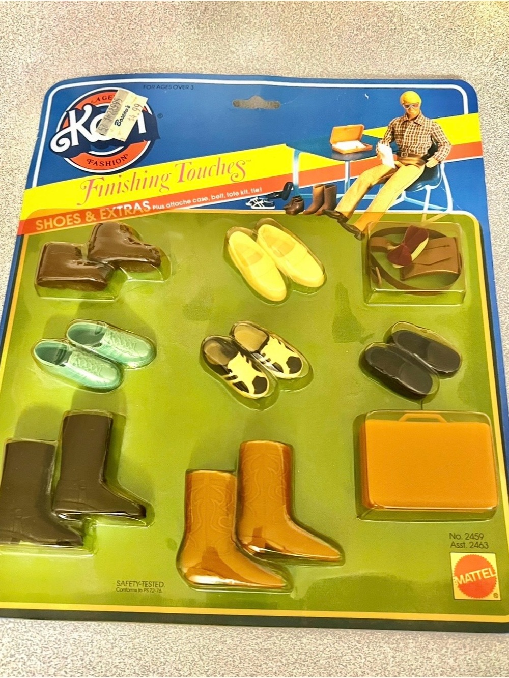 Mattel Ken Finishing Touches Accessory Cardback in Beige and Black